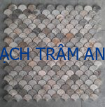 Mosaic Vảy Cá Đá Marble Trắng Xám – Khi Nghệ Thuật Gặp Gỡ Vẻ Đẹp Tự Nhiên